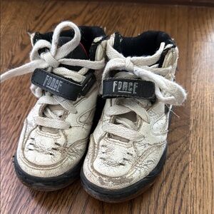 Vintage 1980’s Nike Air Force Nike Shoes